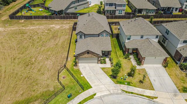 2934 Lawrence Park Court, Conroe, TX 77304