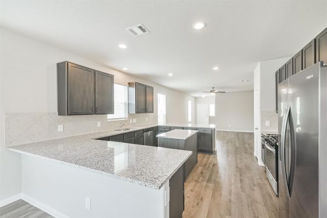 2934 Lawrence Park Court, Conroe, TX 77304