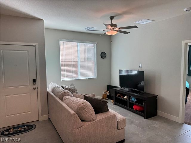 7855 Skyler Falls Lane, North Las Vegas, NV 89084