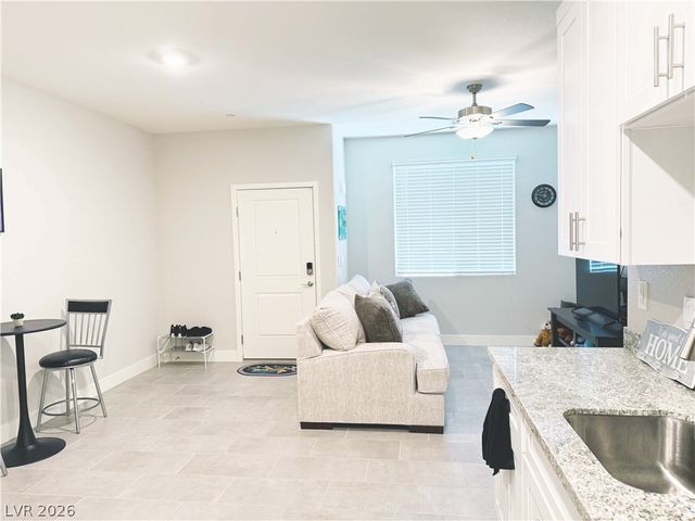 7855 Skyler Falls Lane, North Las Vegas, NV 89084