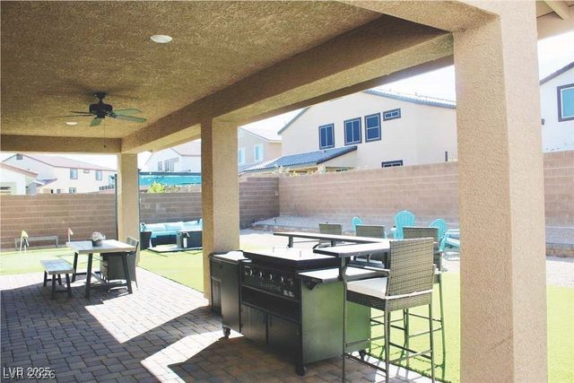 7855 Skyler Falls Lane, North Las Vegas, NV 89084