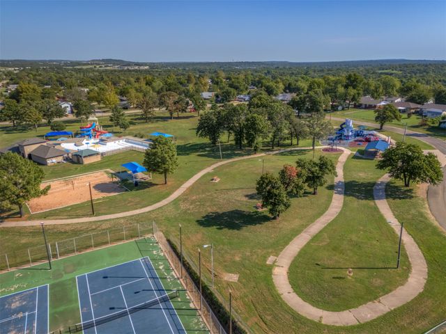 772 N Moccasin Place, Sapulpa, OK 74066