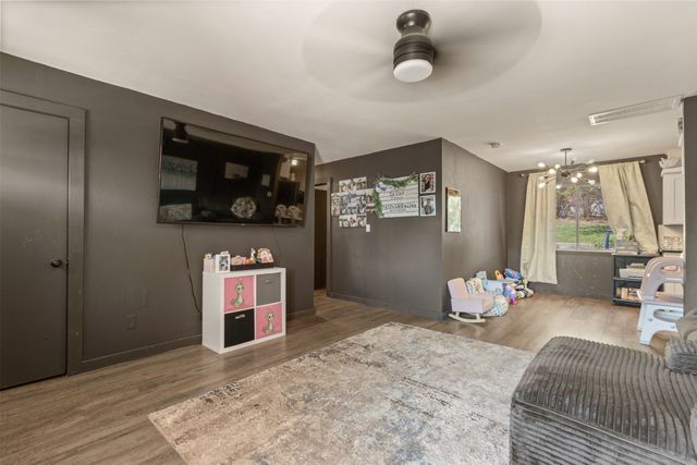 772 N Moccasin Place, Sapulpa, OK 74066