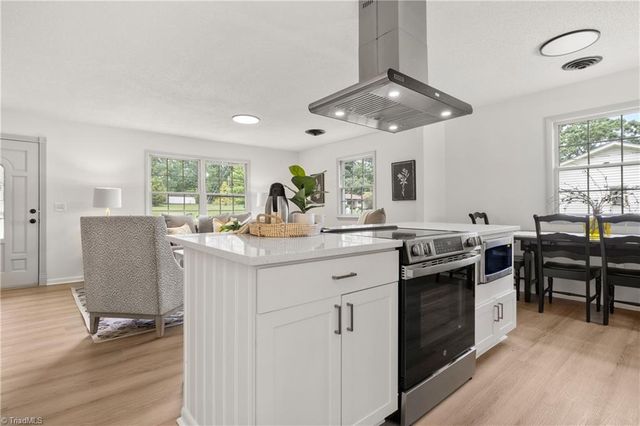 317 Benbow Drive, East Bend, NC 27018