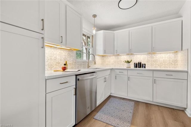 317 Benbow Drive, East Bend, NC 27018