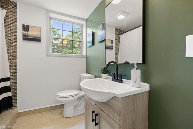 317 Benbow Drive, East Bend, NC 27018