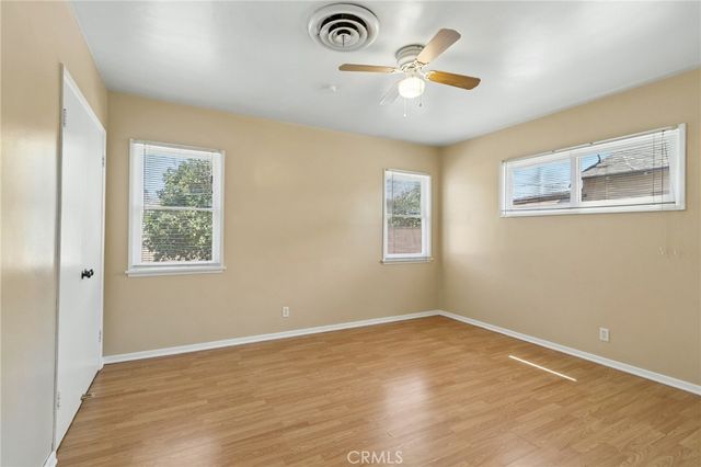 13155 Gault, Los Angeles, CA 91605