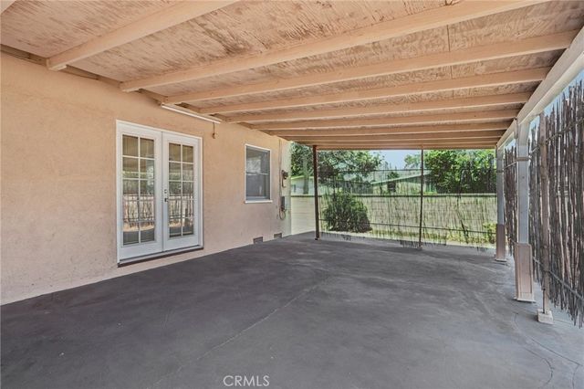 13155 Gault, Los Angeles, CA 91605