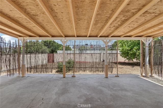 13155 Gault, Los Angeles, CA 91605