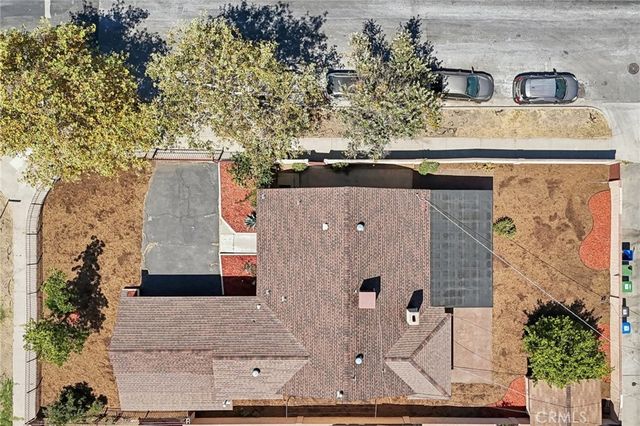 13155 Gault, Los Angeles, CA 91605