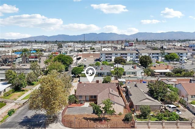 13155 Gault, Los Angeles, CA 91605