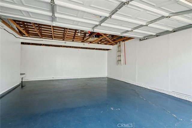 13155 Gault, Los Angeles, CA 91605