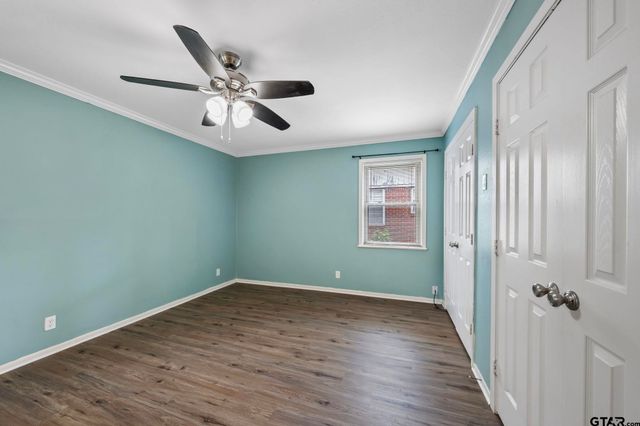 3100 Rosemary Ln, Tyler, TX 75701