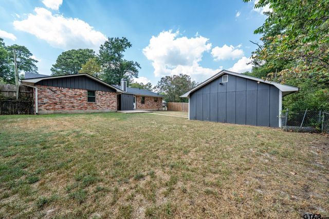 3100 Rosemary Ln, Tyler, TX 75701
