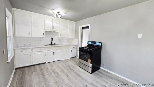 3139 E Woodrow Street, Tulsa, OK 74132