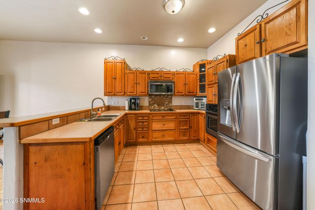 4865 Camino Dos Vidas, Las Cruces, NM 88012