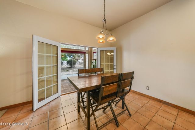 4865 Camino Dos Vidas, Las Cruces, NM 88012