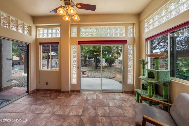 4865 Camino Dos Vidas, Las Cruces, NM 88012