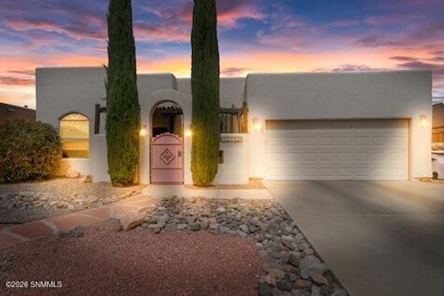 4865 Camino Dos Vidas, Las Cruces, NM 88012