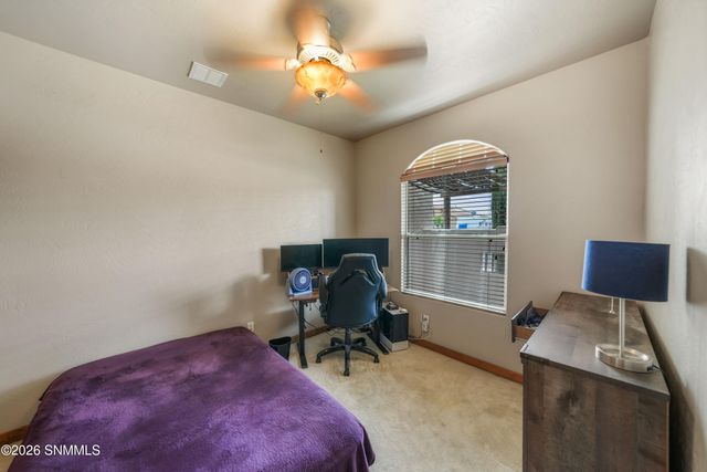 4865 Camino Dos Vidas, Las Cruces, NM 88012