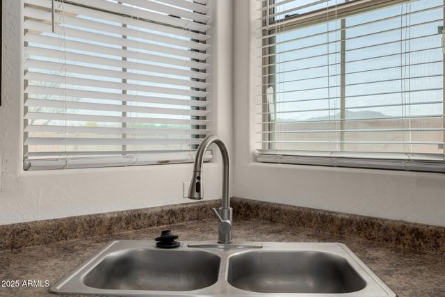 4745 W FREMONT Road, Laveen, AZ 85339