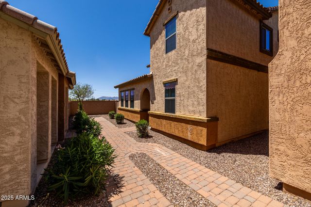 4745 W FREMONT Road, Laveen, AZ 85339