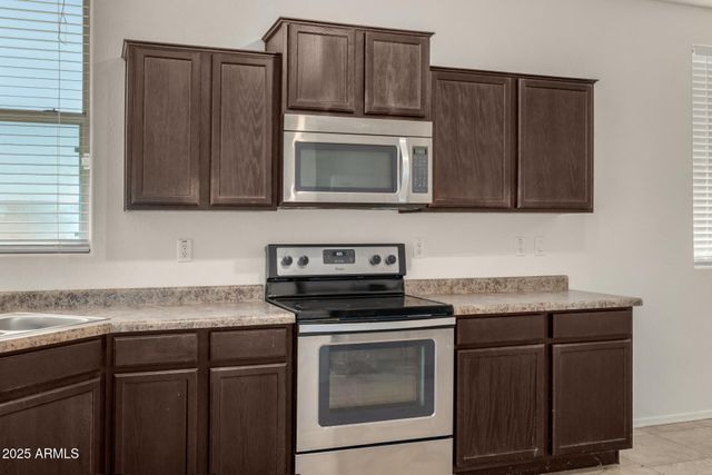 4745 W FREMONT Road, Laveen, AZ 85339