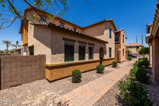 4745 W FREMONT Road, Laveen, AZ 85339