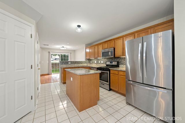 42 Egg Harbour Court 42, Schaumburg, IL 60173