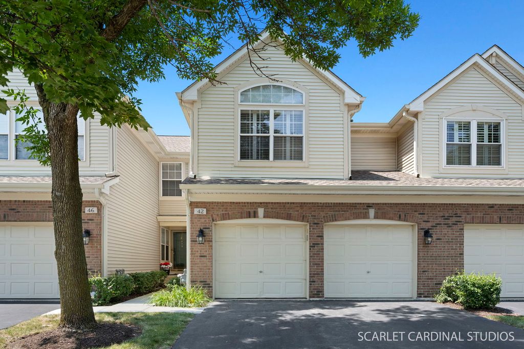 42 Egg Harbour Court 42, Schaumburg, IL 60173