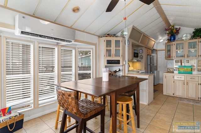 495 W Clam Circle, Port Isabel, TX 78578