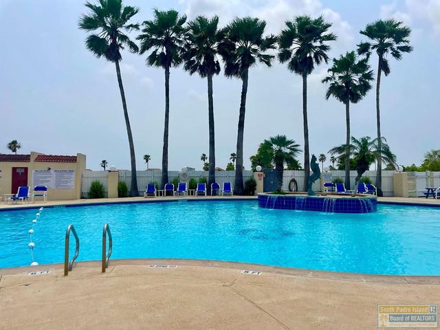 495 W Clam Circle, Port Isabel, TX 78578