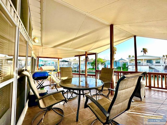 495 W Clam Circle, Port Isabel, TX 78578