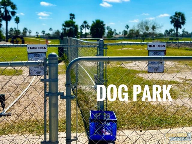 495 W Clam Circle, Port Isabel, TX 78578