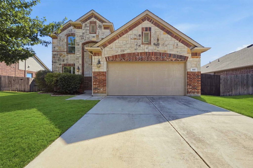 813 Salida Road, Fort Worth, TX 76052 — exterior