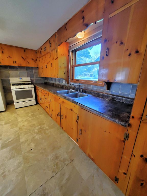 1362 Main Street, Houlton, WI 54016 — photo 4