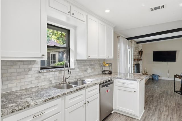 3809 Wharton Drive, Fort Worth, TX 76133