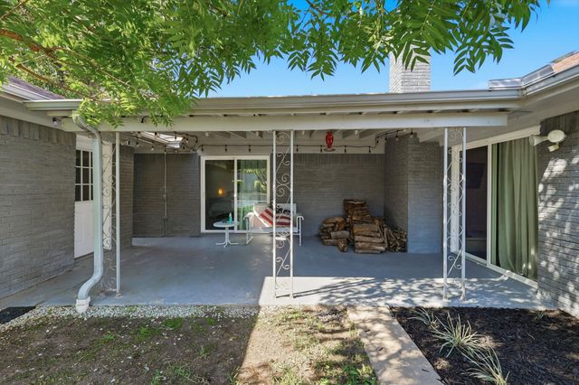3809 Wharton Drive, Fort Worth, TX 76133