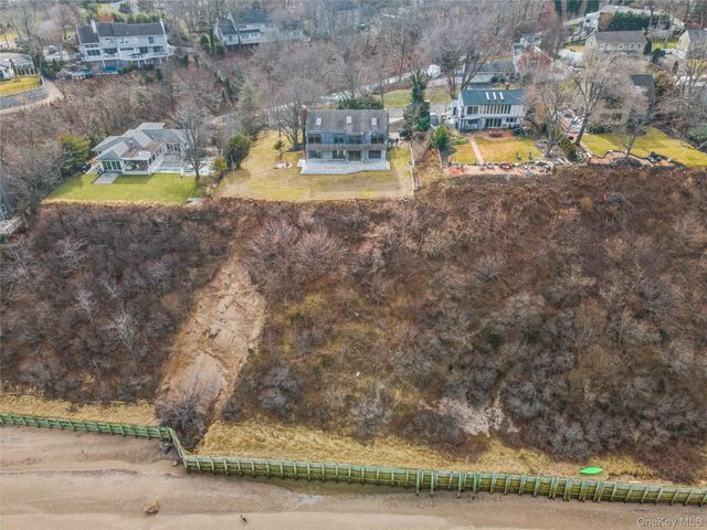 69 Seacliff Avenue, Miller Place, NY 11764
