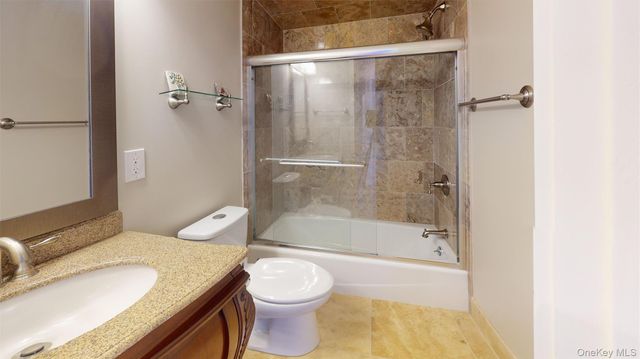 69 Seacliff Avenue, Miller Place, NY 11764