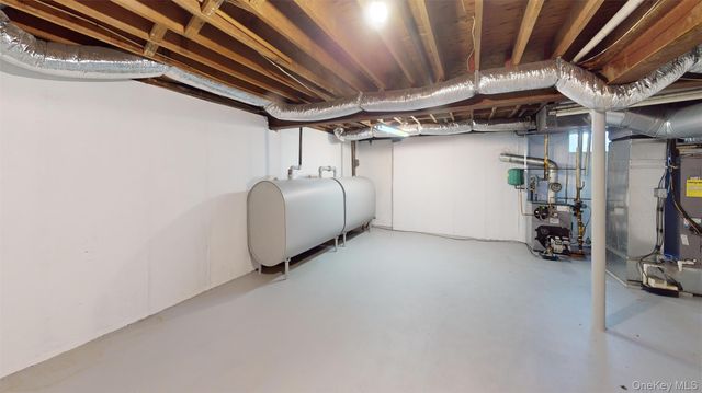 69 Seacliff Avenue, Miller Place, NY 11764