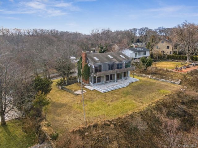 69 Seacliff Avenue, Miller Place, NY 11764