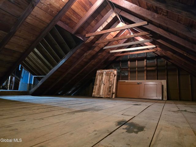 1735 Suffolk Avenue, Rotterdam, NY 12303