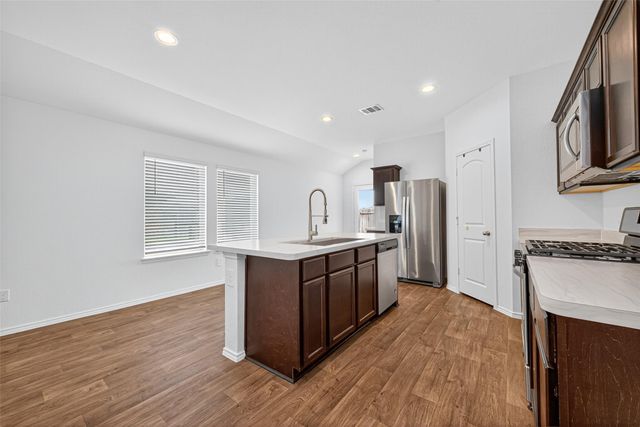 16600 Lonely Pines Drive, Conroe, TX 77302