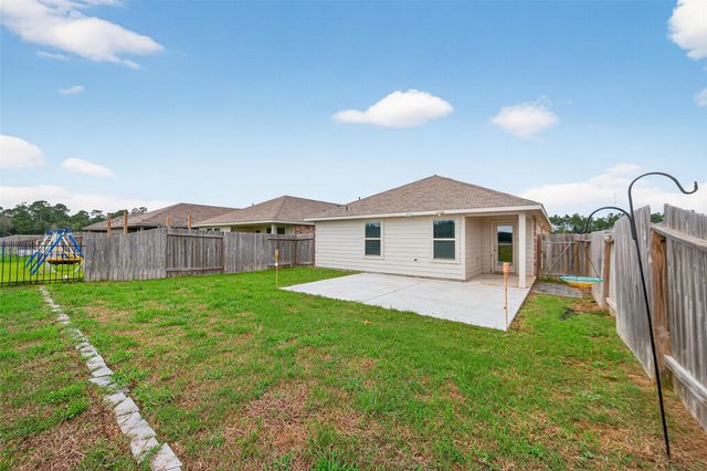 16600 Lonely Pines Drive, Conroe, TX 77302
