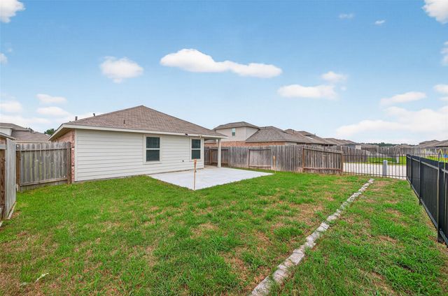 16600 Lonely Pines Drive, Conroe, TX 77302