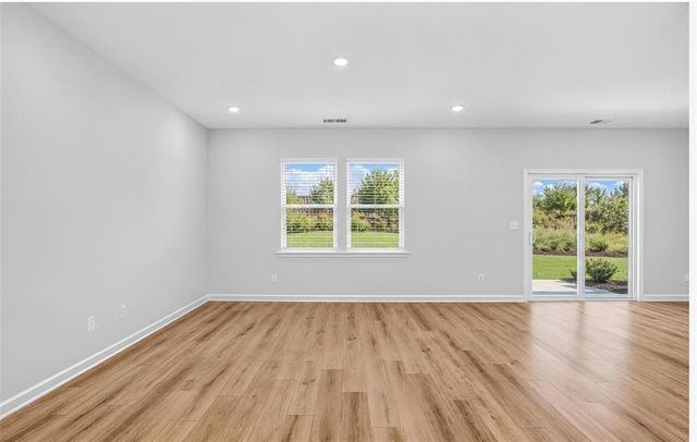 1872 Holmsey Circle SE, Conyers, GA 30094