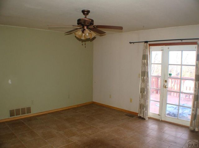 793 E Sandusky Dr, Pueblo West, CO 81007