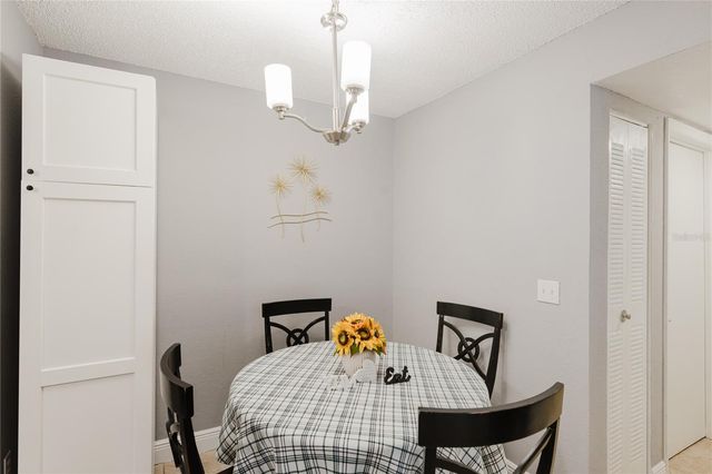 5120 CONROY RD 18, Orlando, FL 32811