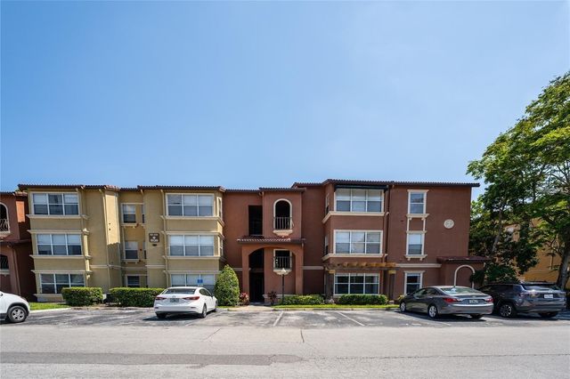 5120 CONROY RD 18, Orlando, FL 32811